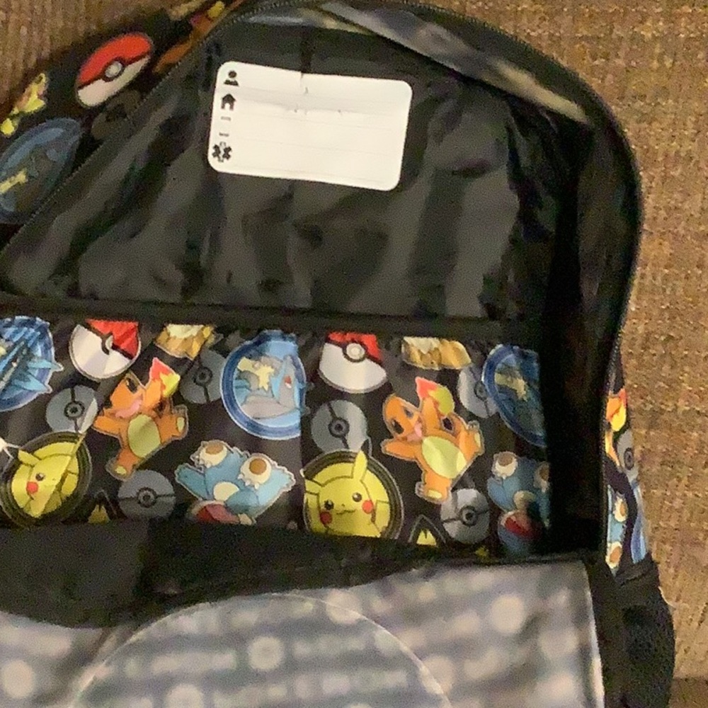 Pokémon backpack - Picture 6 of 9